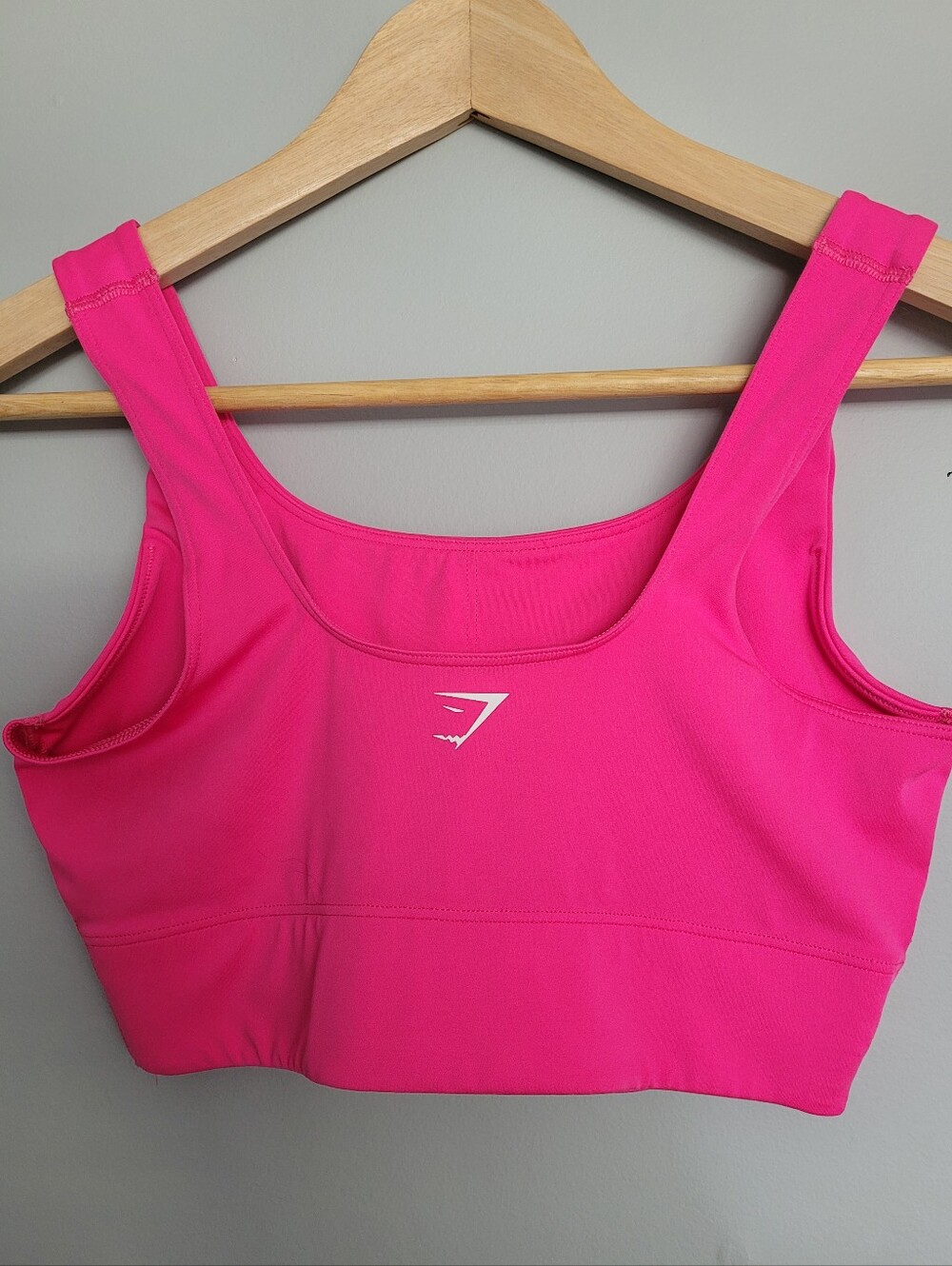 Gymshark Longline Medium Impact Sports Bra Hot Pink - Picture 3 of 6